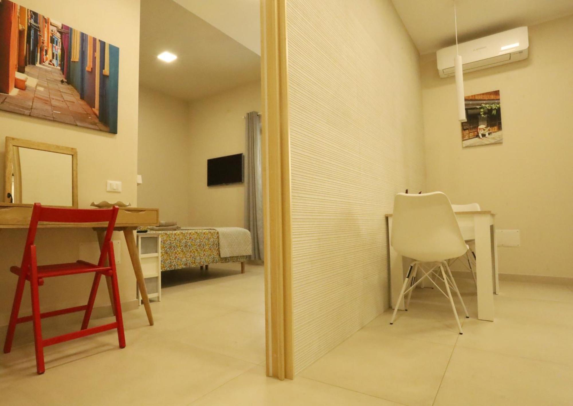 Boedo Apartments Cagliari Zimmer foto